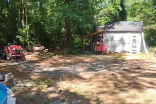 109 Snowden St, Princeville, NC 27886 - Photo 32