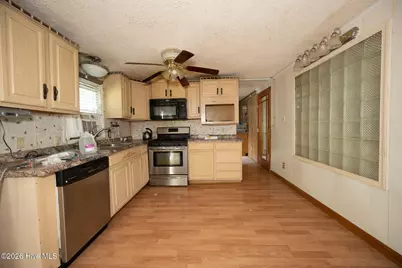 210 Hines Avenue, Elizabeth City, NC 27909 - Photo 26