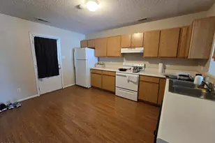 1097 W Pueblo Dr, Jacksonville, NC 28546 - Photo 4