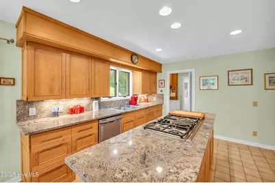 2118 Gloucester Place, Wilmington, NC 28403 - Photo 18