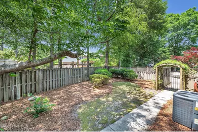 2118 Gloucester Place, Wilmington, NC 28403 - Photo 46