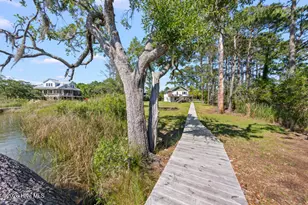102 Crows Nest St, Oriental, NC 28571 - Photo 14
