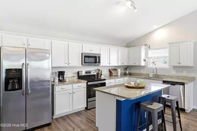 4432 Pinewood Village Drive SE, Southport, NC 28461 - Photo 12