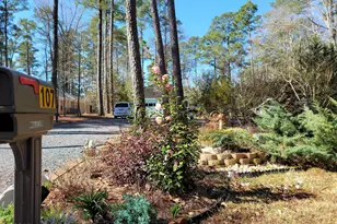 107 S Lakeshore Dr, Whispering Pines, NC 28327 - Photo 4