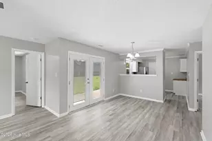 104 Hearthstone Ct, Jacksonville, NC 28546 - Photo 8