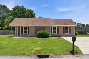 104 Hearthstone Ct, Jacksonville, NC 28546 - Photo 2