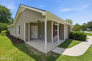104 Hearthstone Ct, Jacksonville, NC 28546 - Photo 4