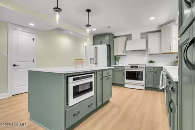 2950 Scotts Hill Loop Road, Wilmington, NC 28411 - Photo 8
