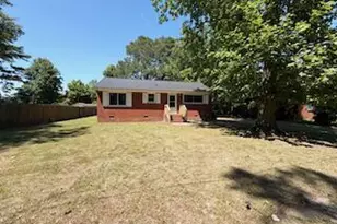 102 House St, Robersonville, NC 27871 - Photo 2