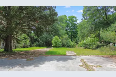 724 Sunset Lakes Boulevard SW, Sunset Beach, NC 28468 - Photo 1