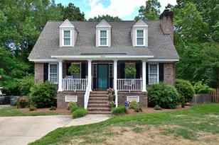 3924 Crosswinds Dr, Rocky Mount, NC 27803 - Photo 2