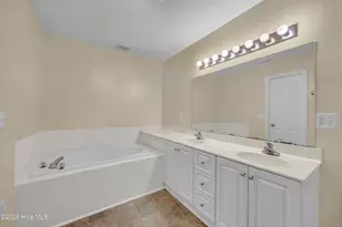 4102 Breezewood Dr, Wilmington, NC 28412 - Photo 18