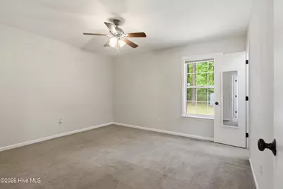 204 Rockledge Court, Jacksonville, NC 28546 - Photo 14