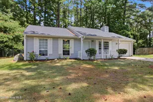 204 Rockledge Ct, Jacksonville, NC 28546 - Photo 1