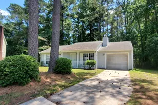204 Rockledge Ct, Jacksonville, NC 28546 - Photo 6