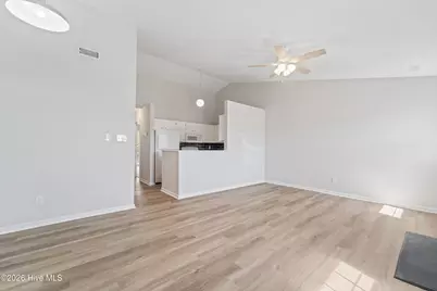 126 Witten Circle #B, Havelock, NC 28532 - Photo 4