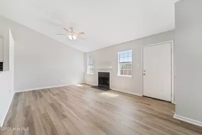126 Witten Circle #B, Havelock, NC 28532 - Photo 6