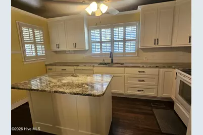 207 Stewart Avenue, Clinton, NC 28328 - Photo 10