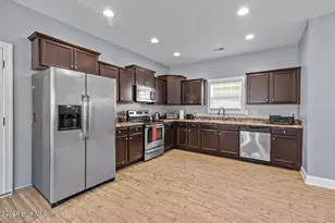 209 Robert Alan Dr, Jacksonville, NC 28546 - Photo 14