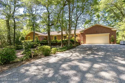 105 Magnolia Court, Pine Knoll Shores, NC 28512 - Photo 6