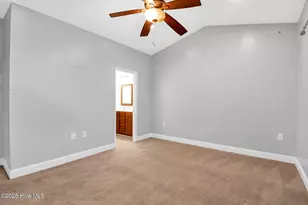 102 Conley Hills Dr, Richlands, NC 28574 - Photo 10