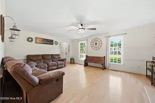 2513 Hickory St, New Bern, NC 28562 - Photo 12
