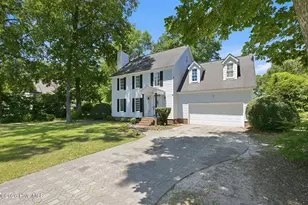 2513 Hickory St, New Bern, NC 28562 - Photo 2
