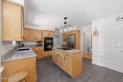 2513 Hickory Street, New Bern, NC 28562 - Photo 16