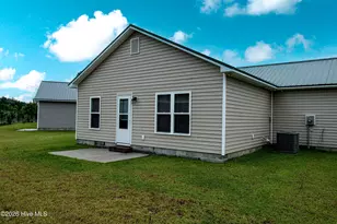 136 MacDonald Blvd, Havelock, NC 28532 - Photo 4