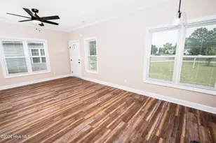136 MacDonald Blvd, Havelock, NC 28532 - Photo 8