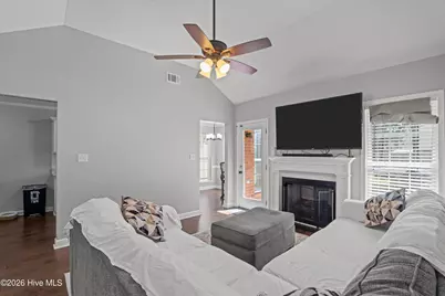 646 Butler Springs Circle, Grovetown, GA 30813 - Photo 6