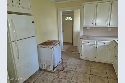 1011 E 6th Street, Washington, NC 27889 - Photo 8