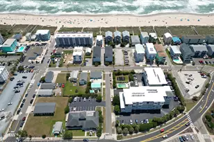300 Carolina Beach Ave S, Carolina Beach, NC 28428 - Photo 32