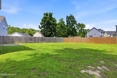 203 Broadleaf Drive, Jacksonville, NC 28546 - Photo 32