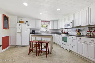 2379 Mill Creek Rd, Newport, NC 28570 - Photo 12