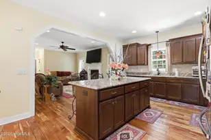585 Burning Tree Rd, Pinehurst, NC 28374 - Photo 12