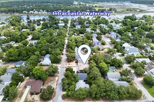 306 NE 46th St, Oak Island, NC 28465 - Photo 2