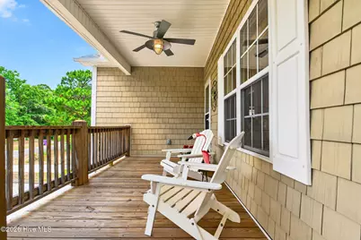 306 NE 46th Street, Oak Island, NC 28465 - Photo 34