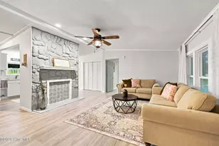 138 Simmons St, Trenton, NC 28585 - Photo 4