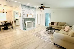 138 Simmons St, Trenton, NC 28585 - Photo 2