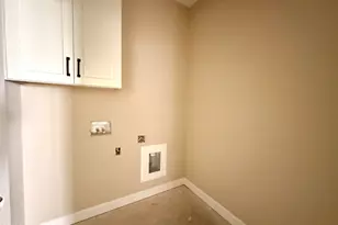 3760 Chatsworth Dr, La Grange, NC 28551 - Photo 6