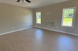 3760 Chatsworth Dr, La Grange, NC 28551 - Photo 4