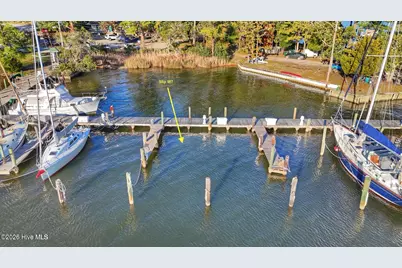 414 Whittaker Point Road #W-7, Oriental, NC 28571 - Photo 4