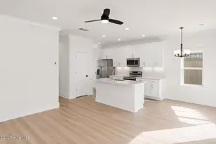 1122 N 7th St, Wilmington, NC 28401 - Photo 2