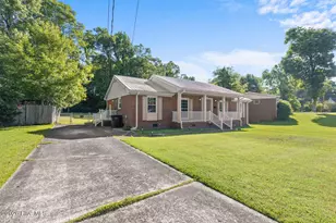 6 Laran Rd, Jacksonville, NC 28540 - Photo 2