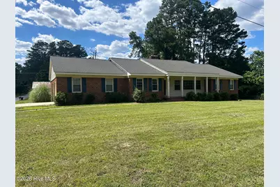 307 N Railroad Street, Macclesfield, NC 27852 - Photo 2