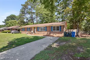 1808 Oakdale Dr W, Wilson, NC 27893 - Photo 4