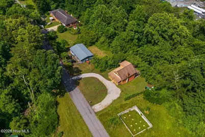 321 Sunrise Street, Murphy, NC 28906 - Photo 6