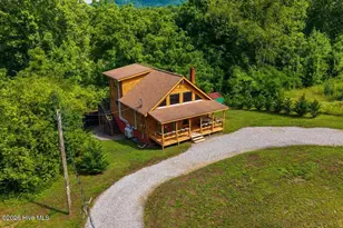 321 Sunrise St, Murphy, NC 28906 - Photo 4