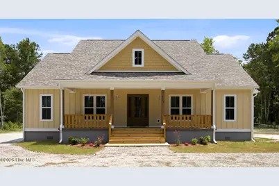 2102 Midway Road SE, Bolivia, NC 28422 - Photo 1